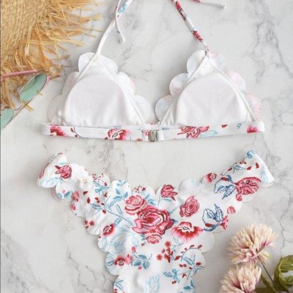 NWT Zaful Floral Scalloped Bikini Sz L - Picture 2 of 8